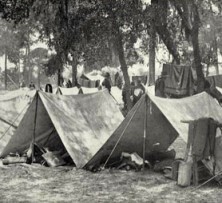 Permanence à Camping au CND 2016